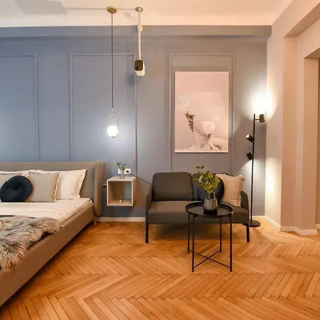 The Charms- Near Radisson Appartamento Bucarest